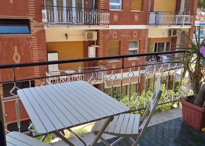 Aurelia Begonia - Family & Business Roma